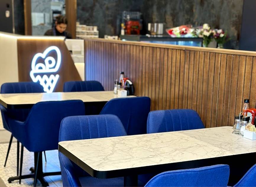 craveables cafe inside view