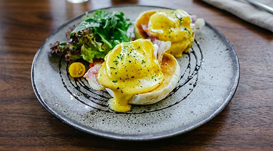 Smokey Dokey Benny at Craveables Cafe
